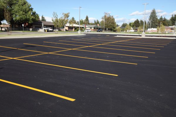 Cost of Commercial Parking Lot Paving in Parrish