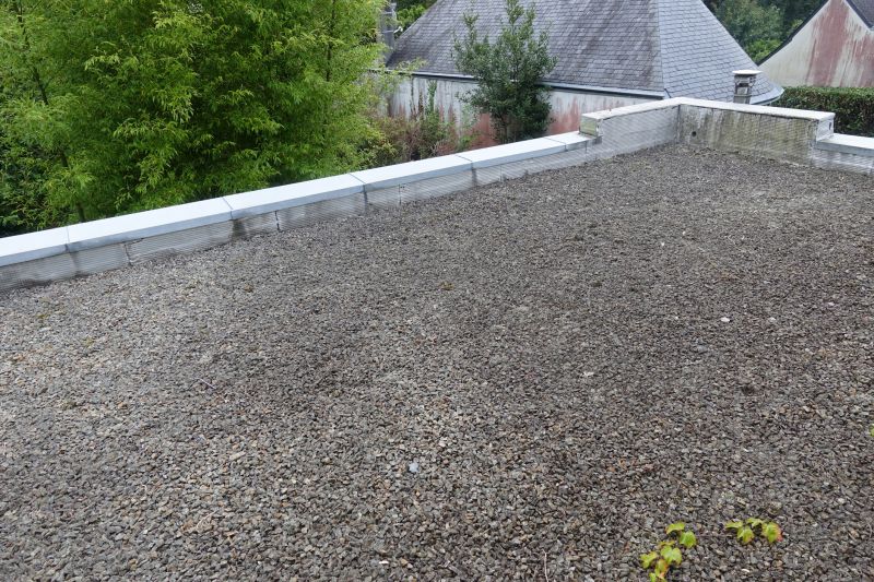 Gravel And Tar Paving